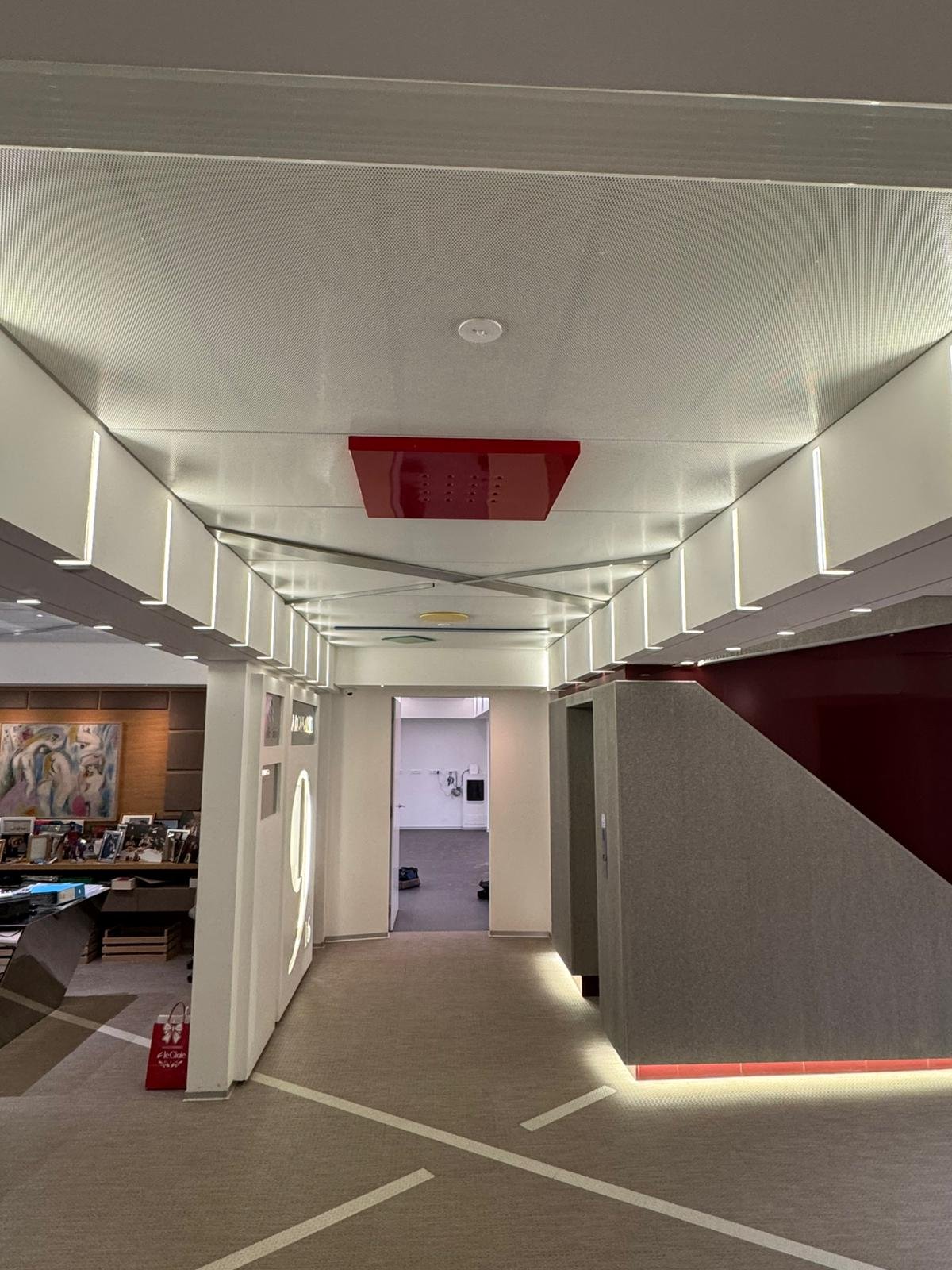 Controsoffitto in cartongesso - corridoio